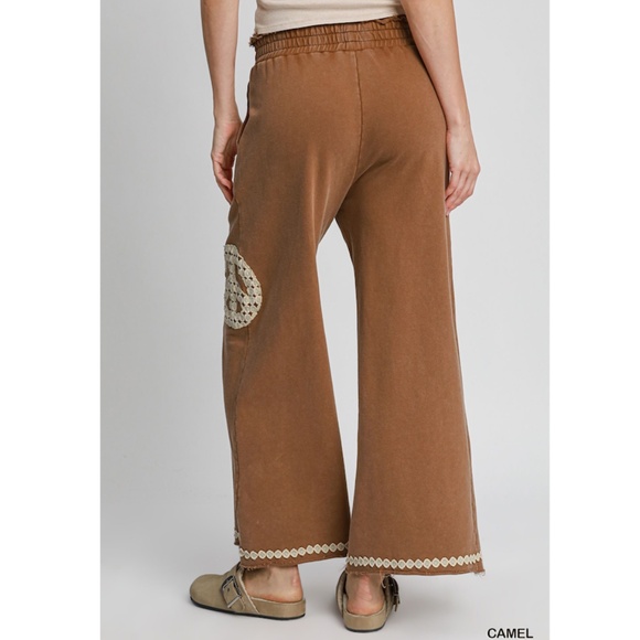 "The  Brielle" PANTS Caramel Peace Lace Appliqué Pants - Picture 3 of 3